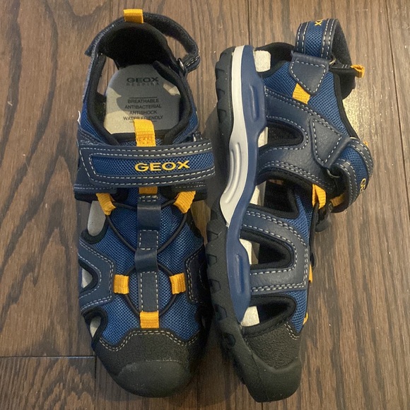 Geox Borealis Sandals - Picture 2 of 6